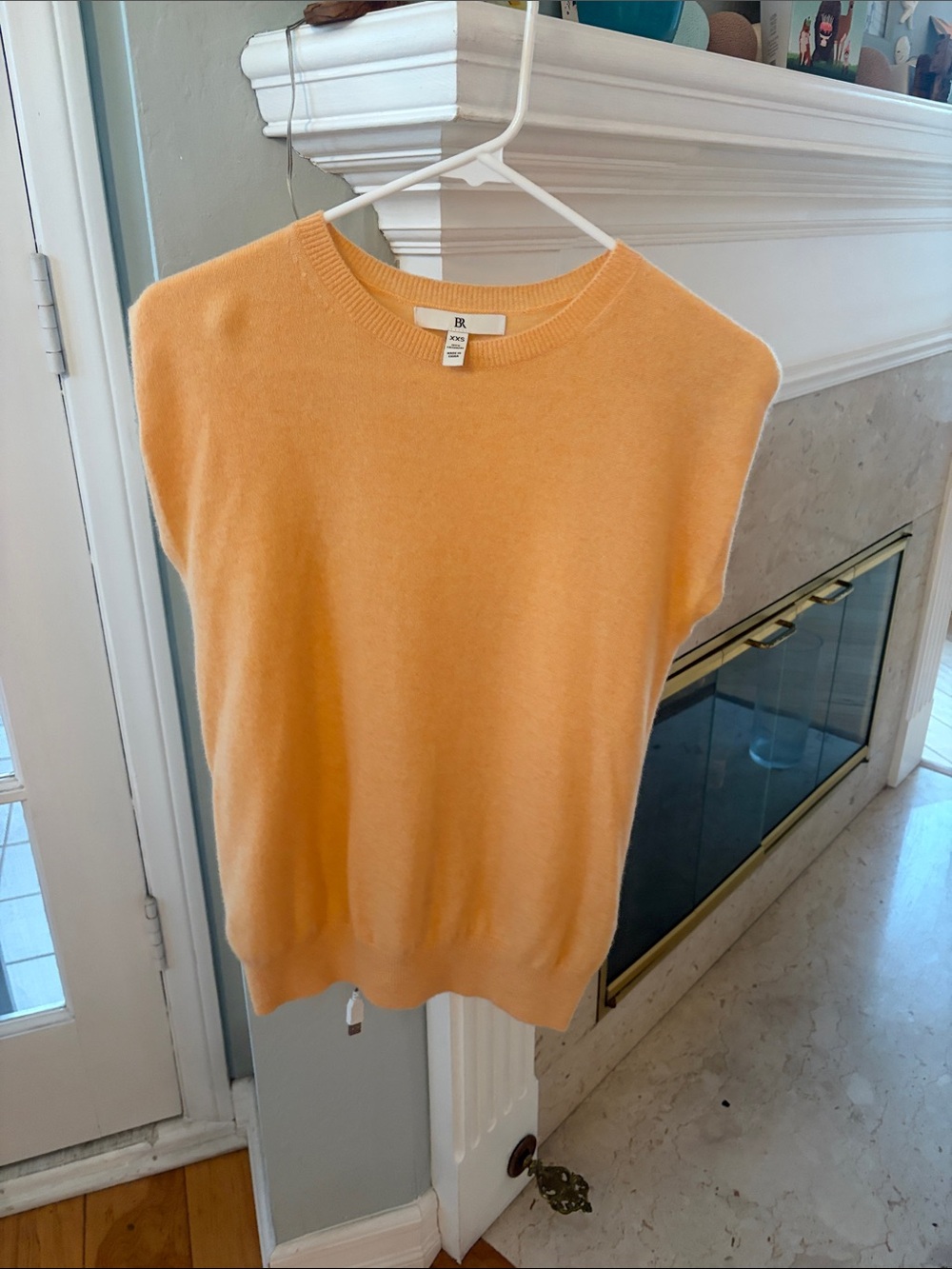 Banana Republic Sleeveless Crewneck Sweater in Soft Peach